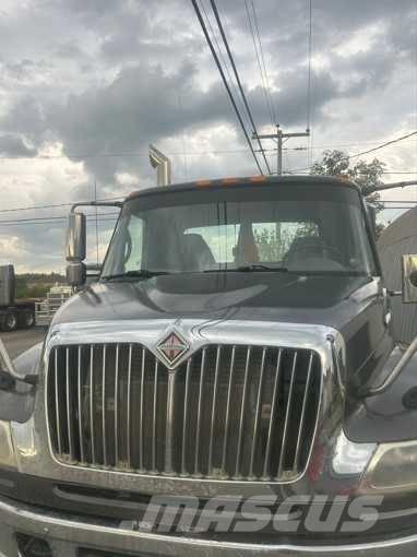 International 4400 Tegljači