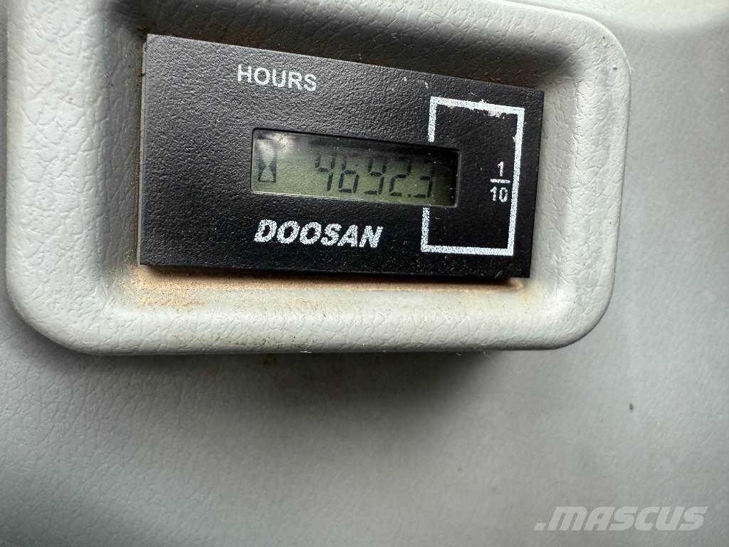 Doosan DX 235 LCR-5 Bageri guseničari