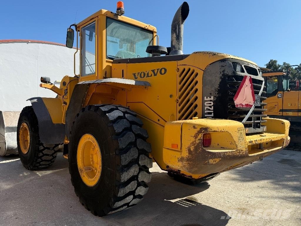 Volvo L 120 E Utovarivači na točkove