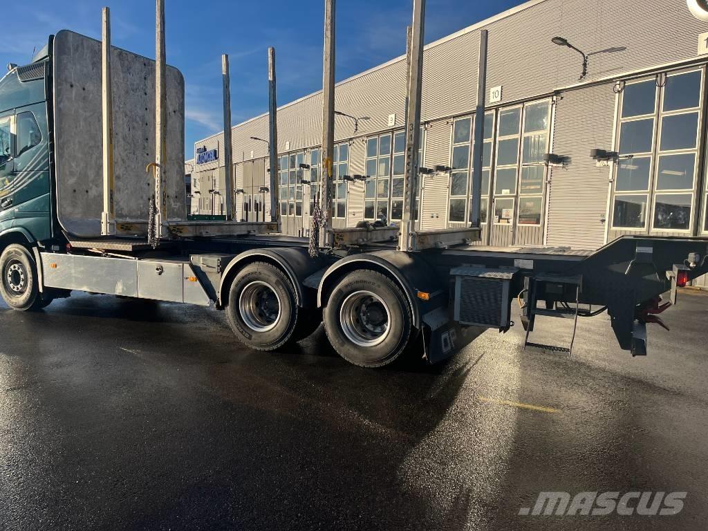 Volvo FH 16 Kamioni za drva Šticari