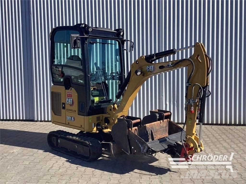 CAT 301.6 Bageri točkaši