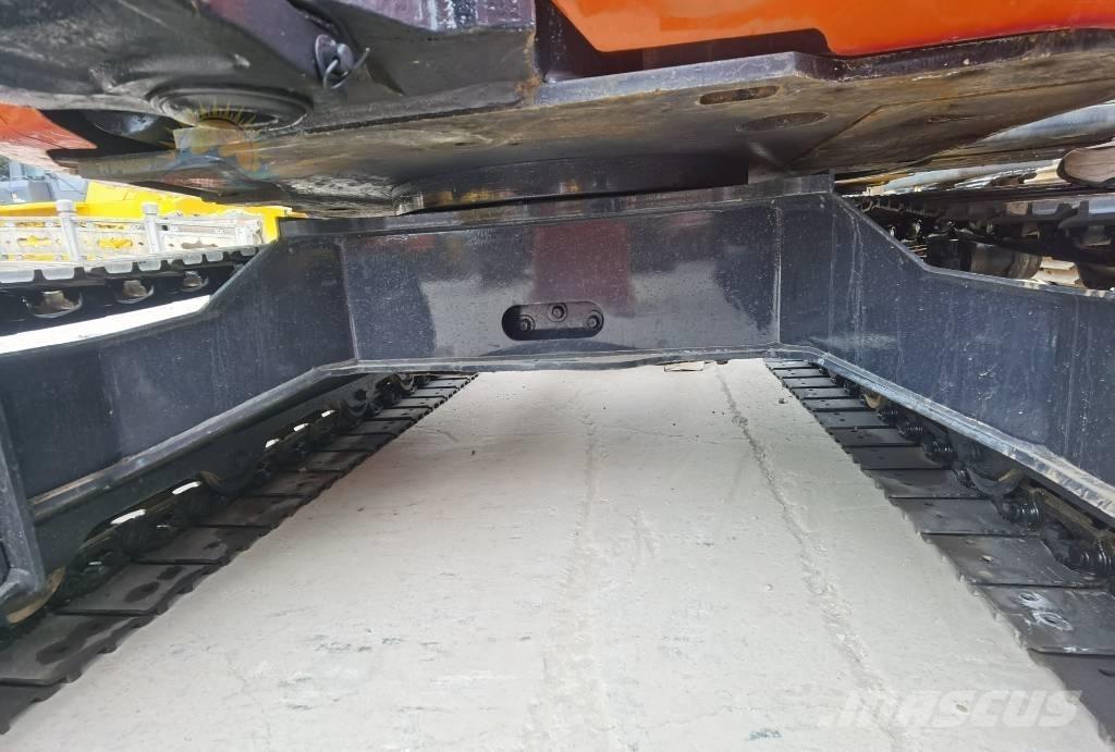 Kubota KX 155 Bageri guseničari