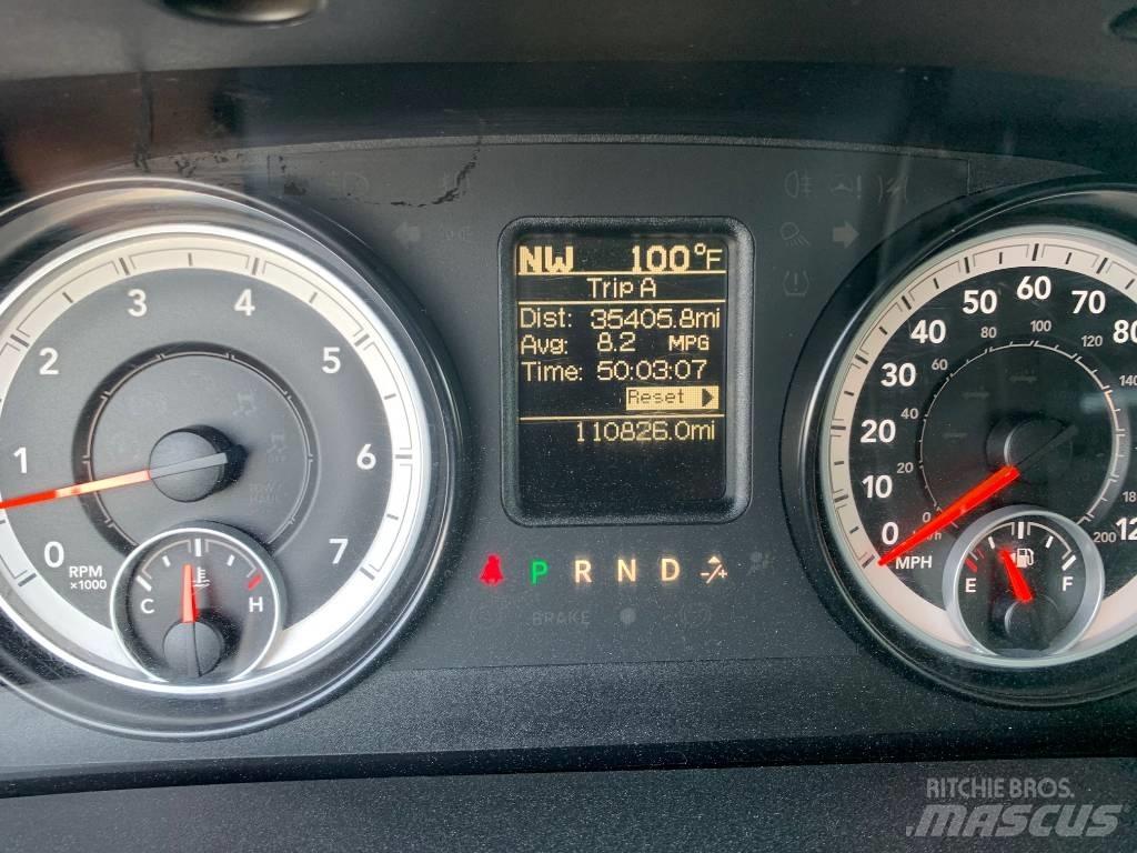 RAM 3500 TRADESMAN Kamioni sa otvorenim sandukom