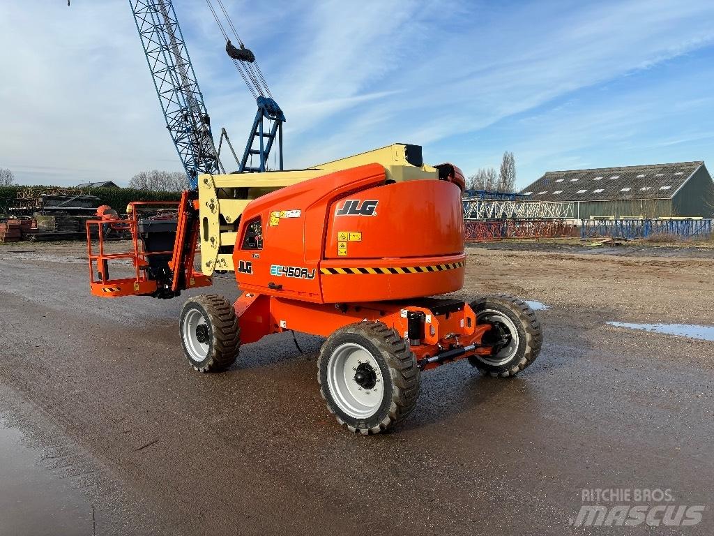 JLG EC 450 AJ Zglobne podizne platforme