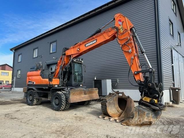 Doosan DX 170 W Bageri točkaši