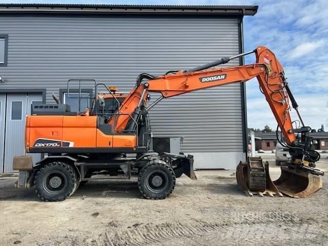 Doosan DX 170 W Bageri točkaši