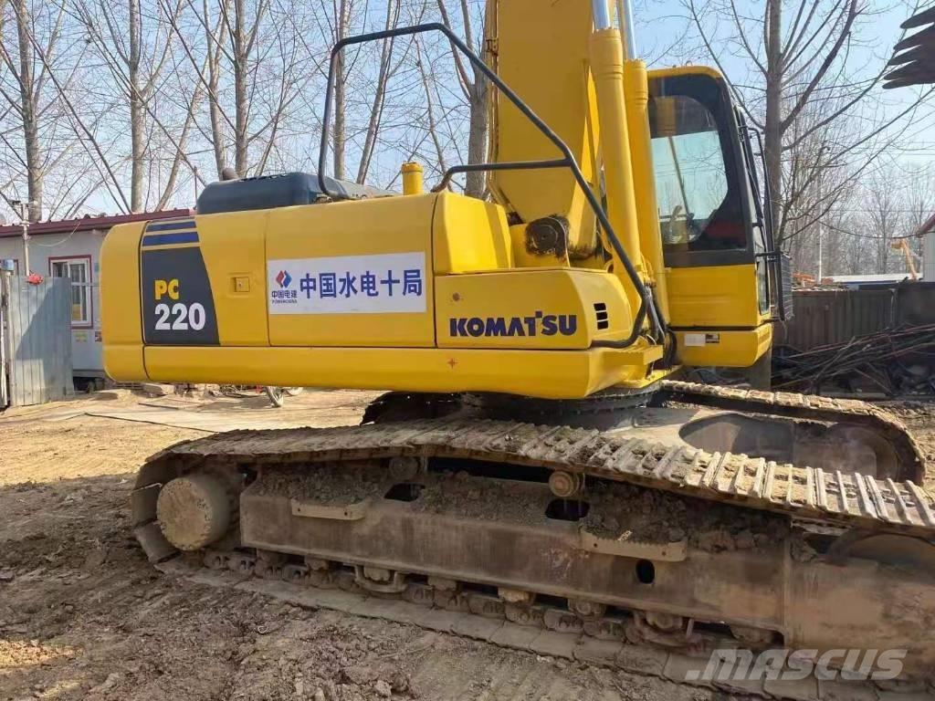 Komatsu PC 220-8 Bageri guseničari