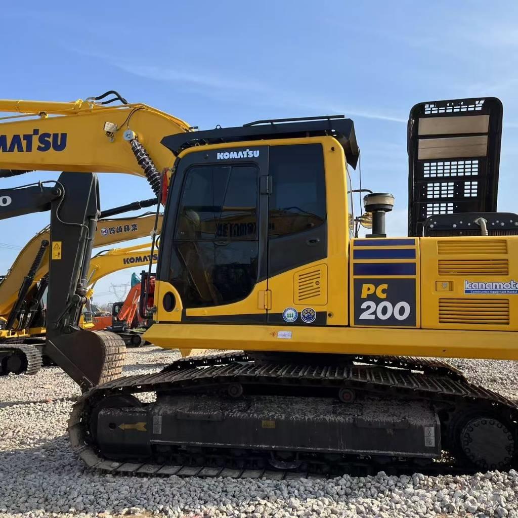 Komatsu PC 200 Bageri guseničari