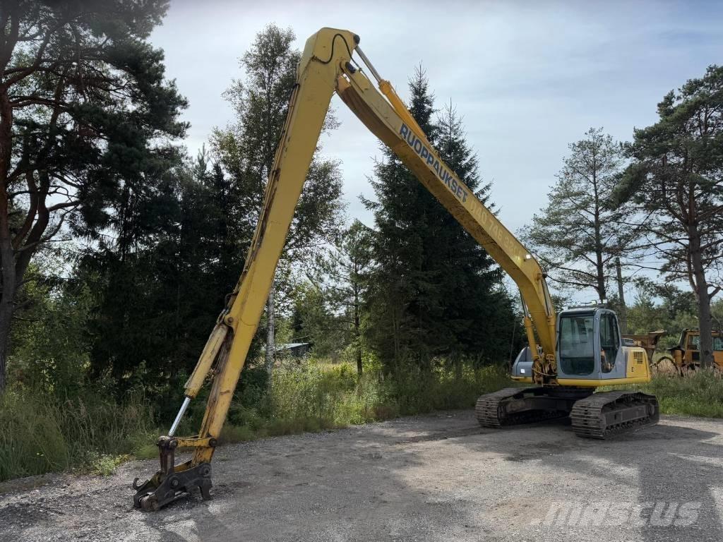 New Holland E 215 Polovni bageri sa dugom rukom