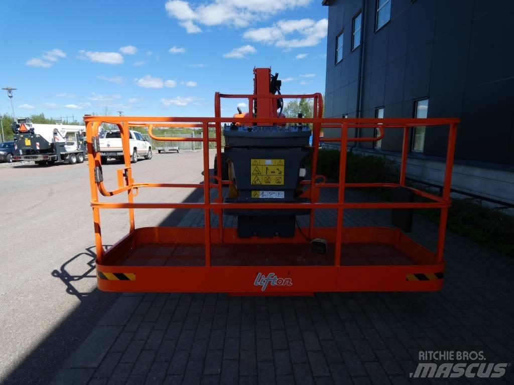 JLG 660 SJ Bomlift Zglobne podizne platforme