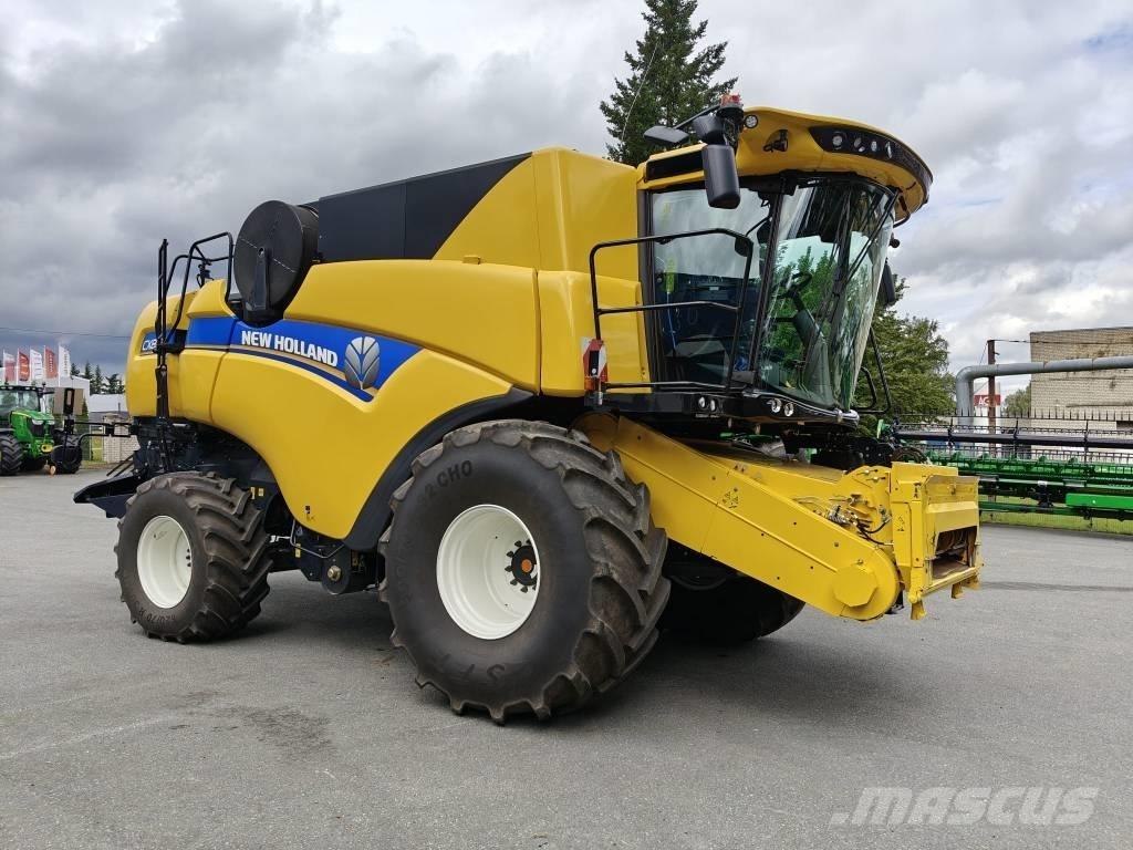 New Holland CX 8.90 Kombajni