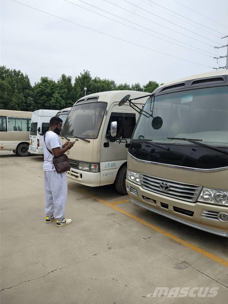 Toyota Coaster Bus Mini autobusi
