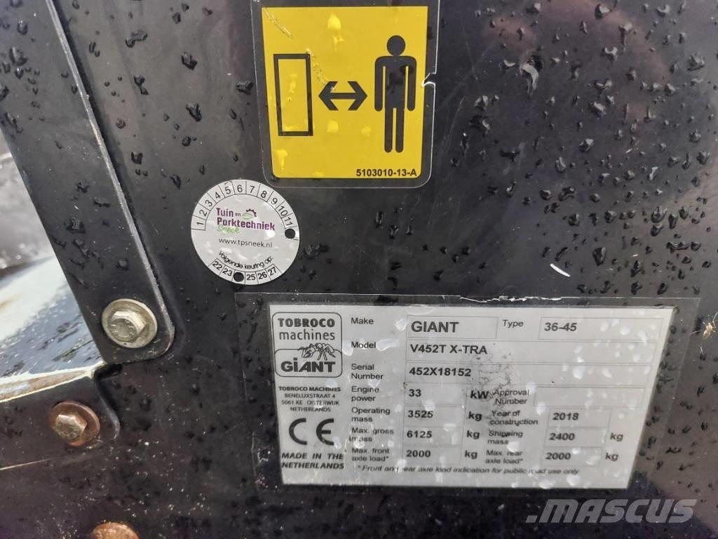 GiANT V 452 T X-tra Mini utovarivači