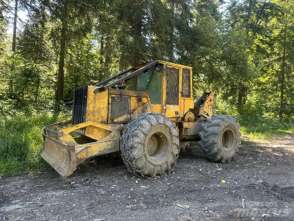 John Deere 540 E Skideri