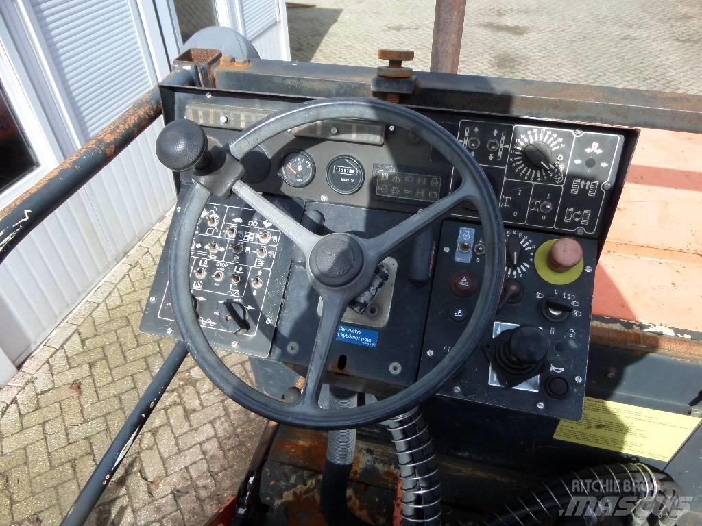 Dynapac F 8-4W Asfaltni finišeri