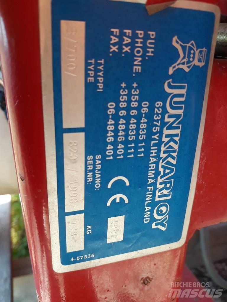 Junkkari 8/700 Montirane prskalice