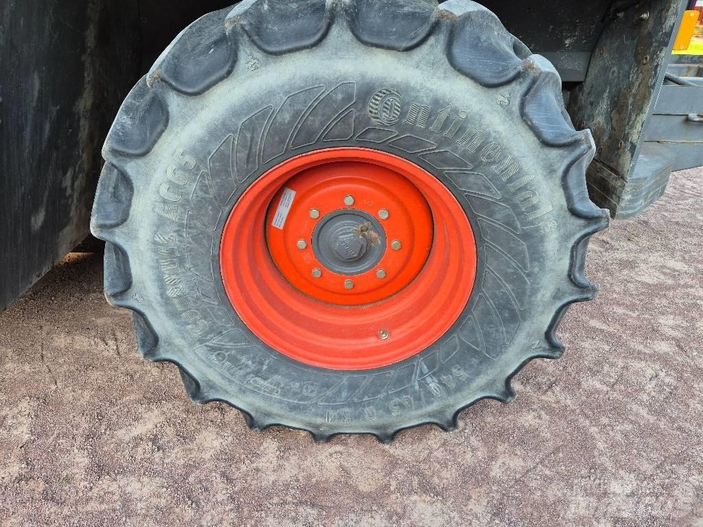 CLAAS Jaguar 850 Mašine za stočnu hranu sa sopstvenim pogonom