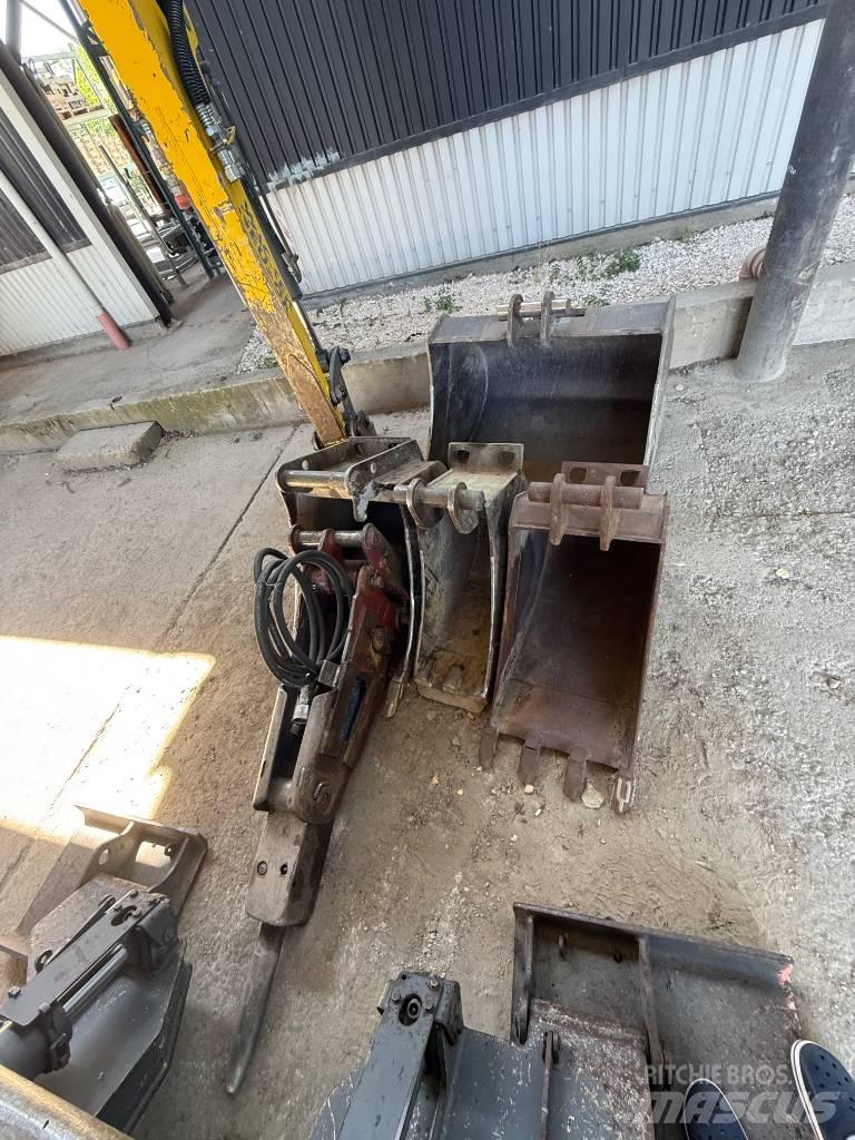 Wacker Neuson 9503 Bageri točkaši
