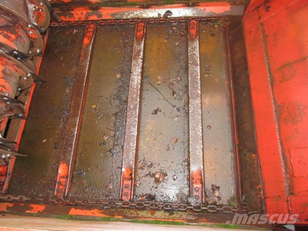 Kuhn Primor 3560 Rezači za bale, oprema za rezanje i odvajanje bal