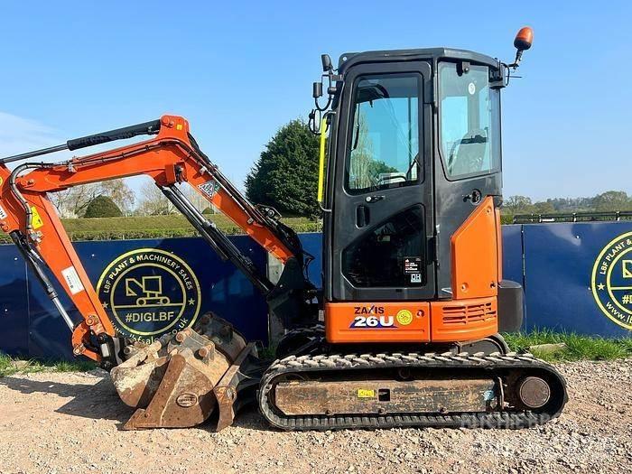 Hitachi ZX26U Mini bageri < 7t