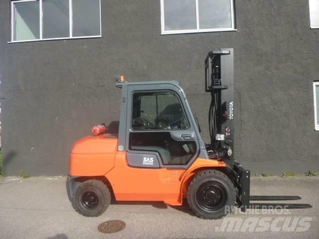 Toyota 7 FD A 50 Dizelski viljuškari