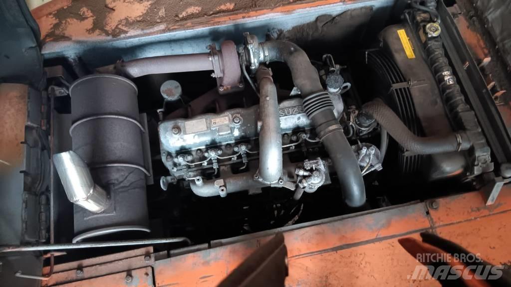 Hitachi EX 200-2 Bageri guseničari
