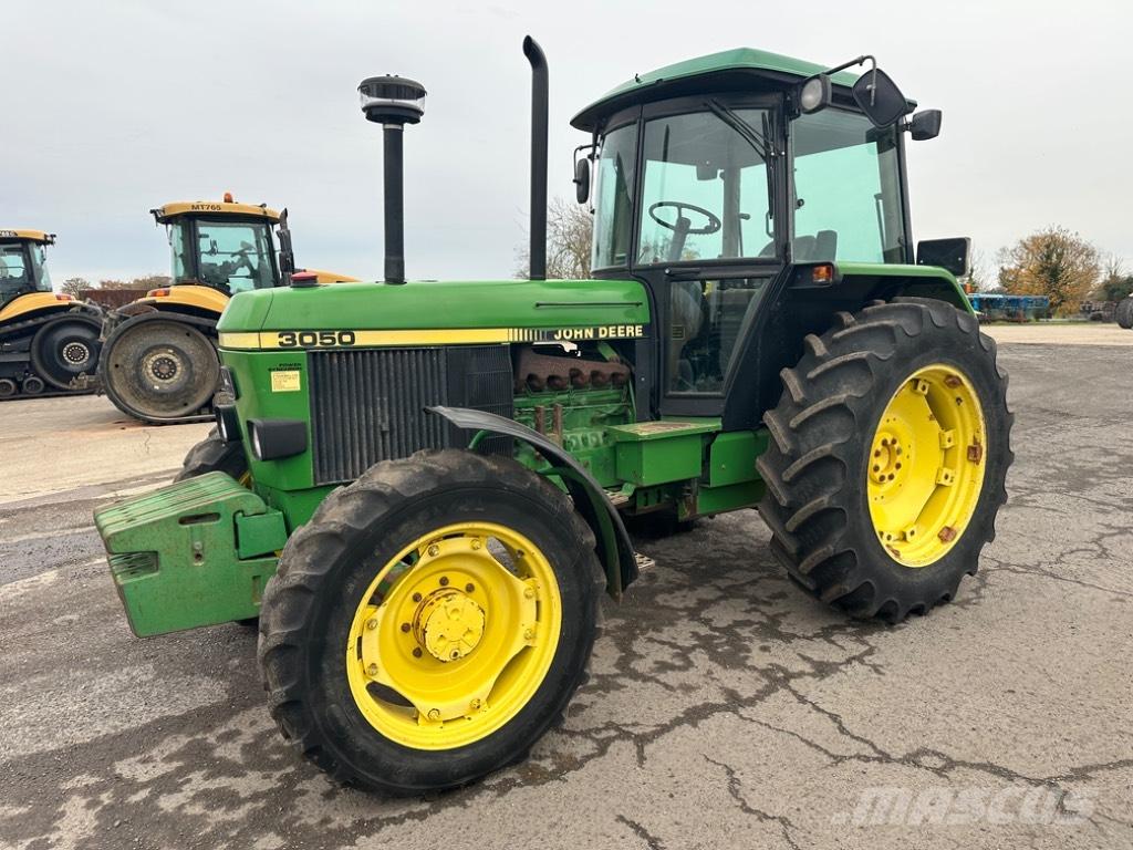 John Deere 3050 HL Traktori