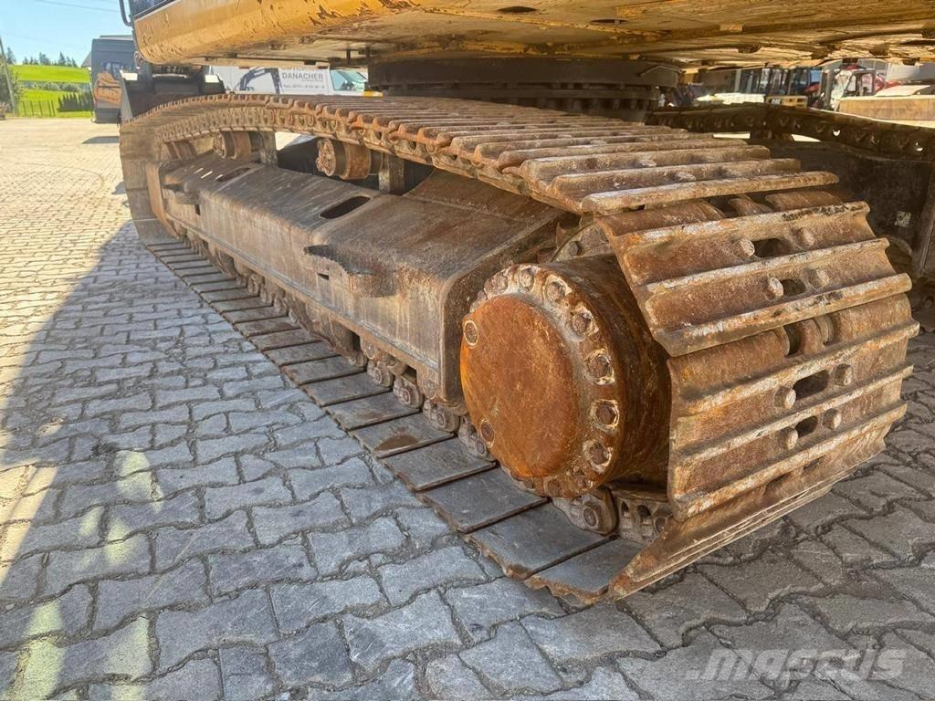 CAT 326 F LN Bageri guseničari