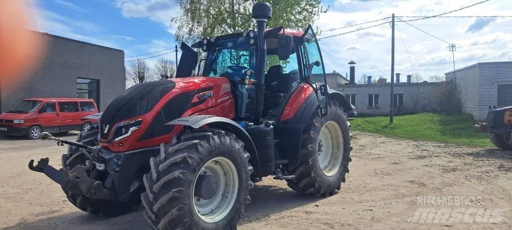 Valtra T-175 A Traktori