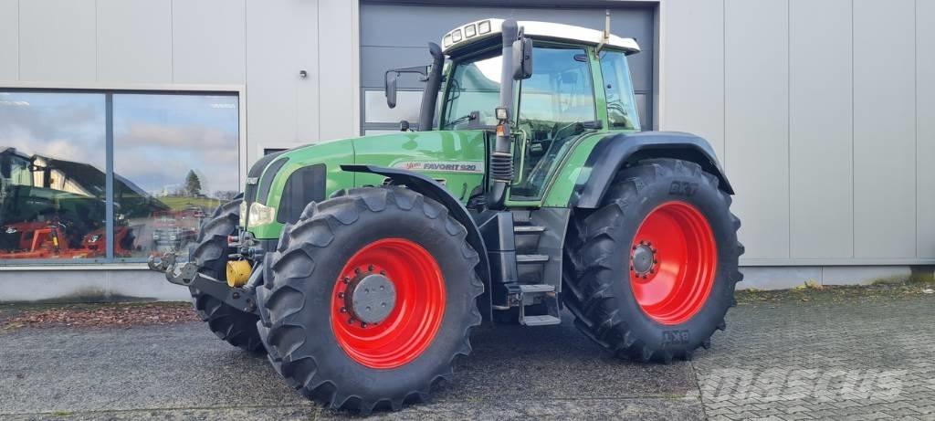 Fendt 920 Vario Traktori