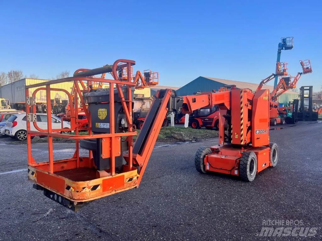 JLG E300AJP Zglobne podizne platforme