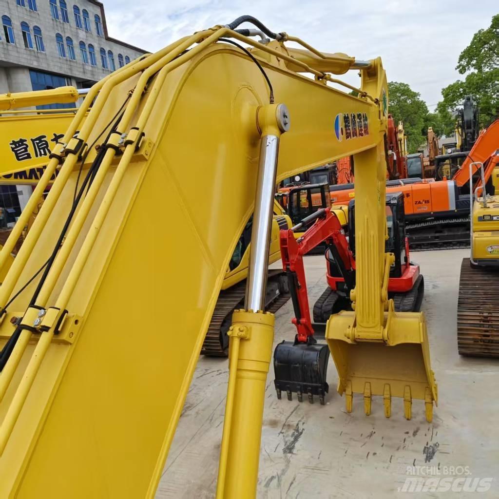 Komatsu PC 220-8 Bageri guseničari