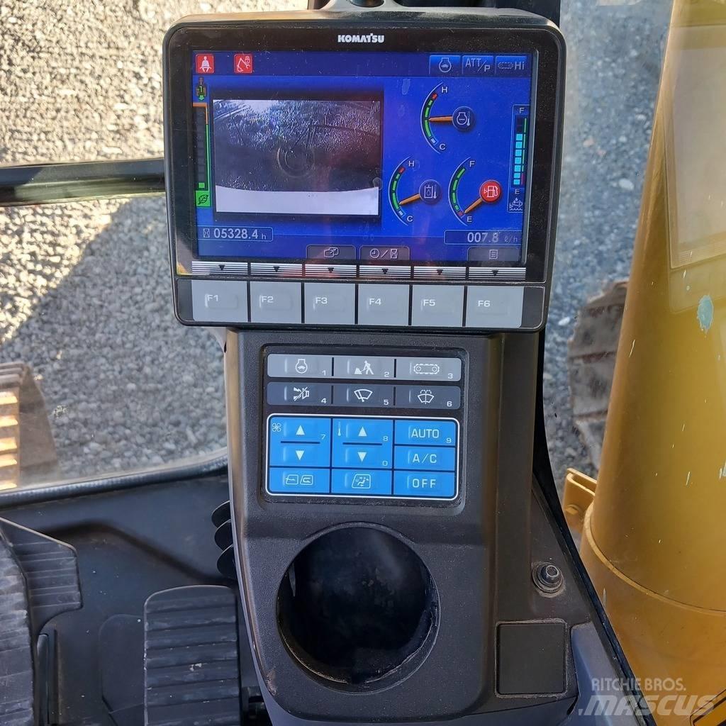 Komatsu PC 210 LC-11 Bageri guseničari