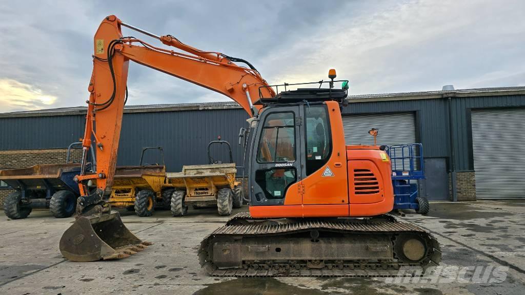 Doosan DX 140 LCR-3 Bageri guseničari
