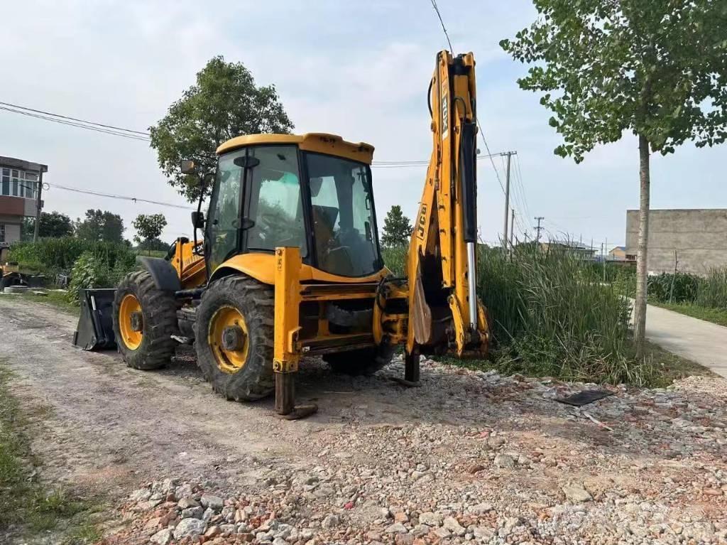 JCB 4CX Rovokopači