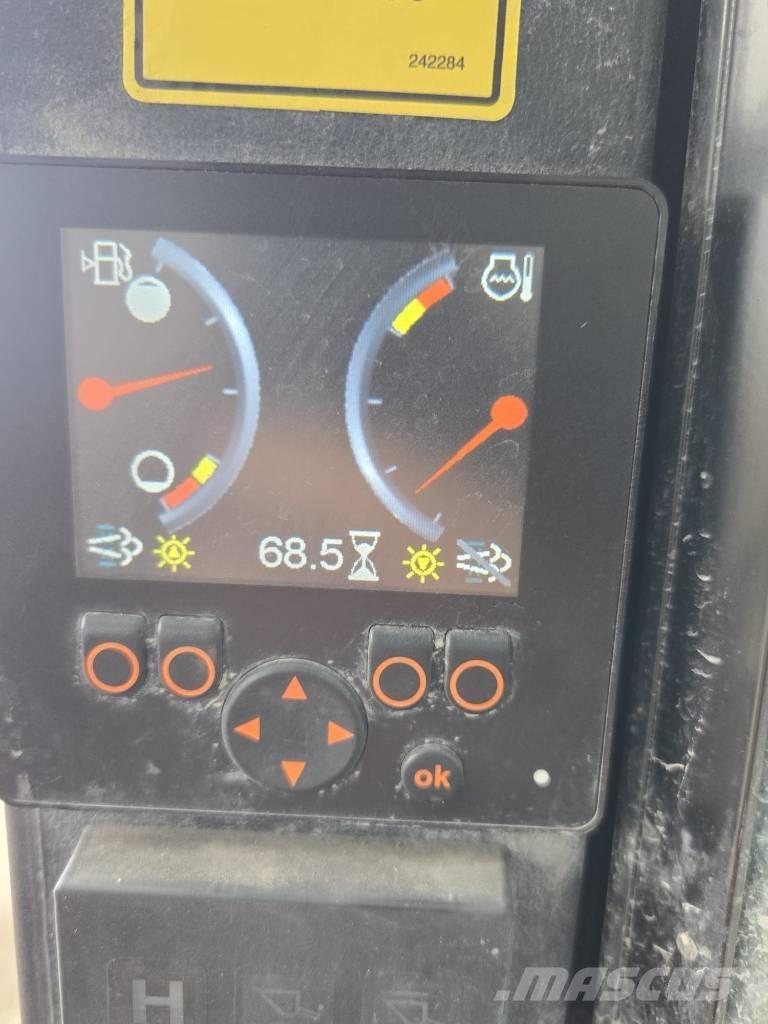 Manitou 1350 R Skid steer mini utovarivači