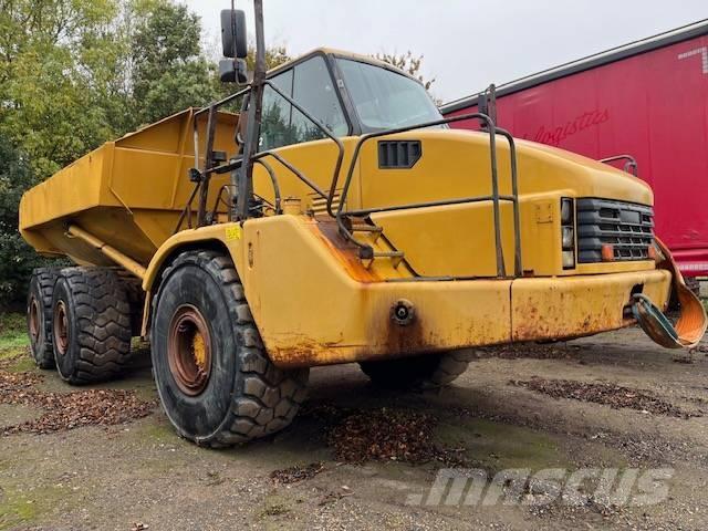 CAT 740 Zglobni damperi