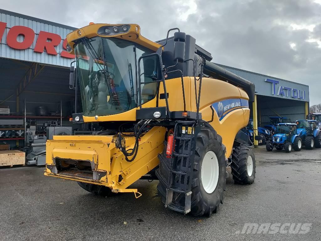 New Holland CX 5080 Kombajni
