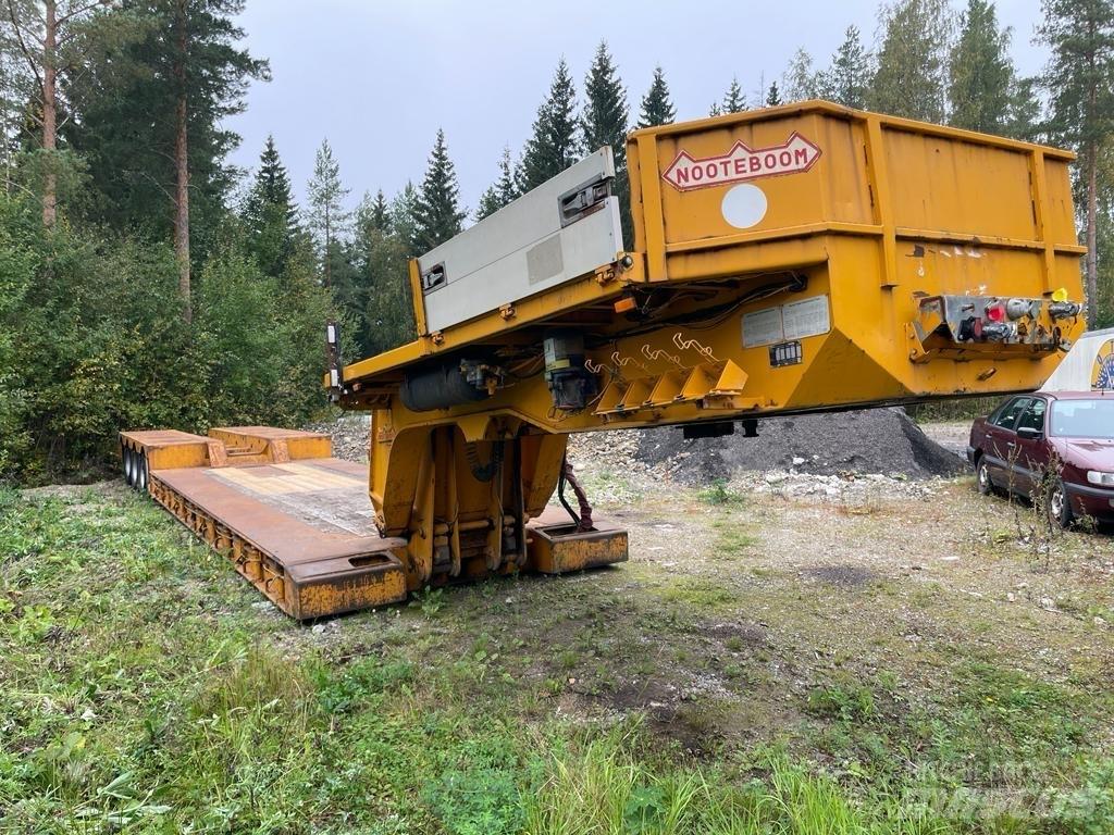 Nooteboom Euro-82-04 Poluprikolice labudice