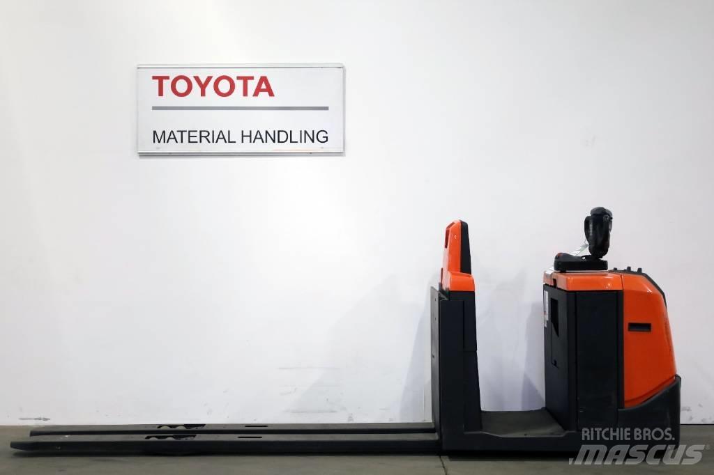 Toyota OSE 250 Niskodizajući komisioni viljuškar