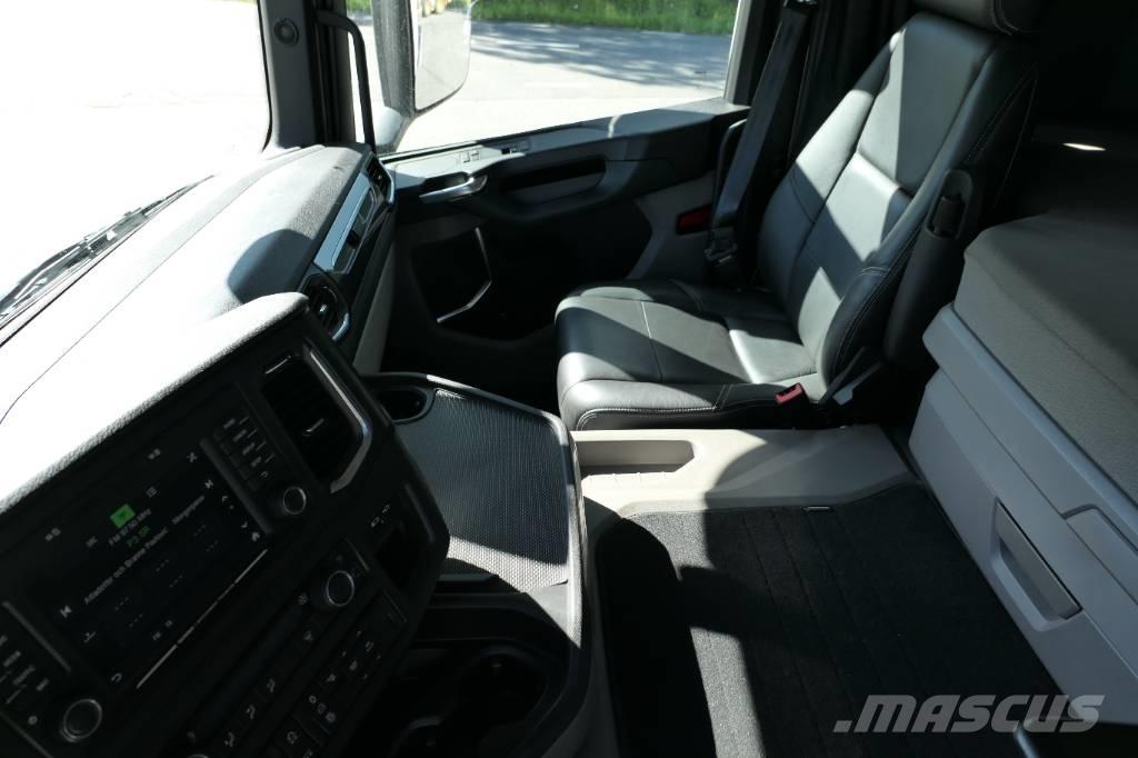 Scania G500B6x2NB Rol kiper kamioni sa kukom za podizanje tereta