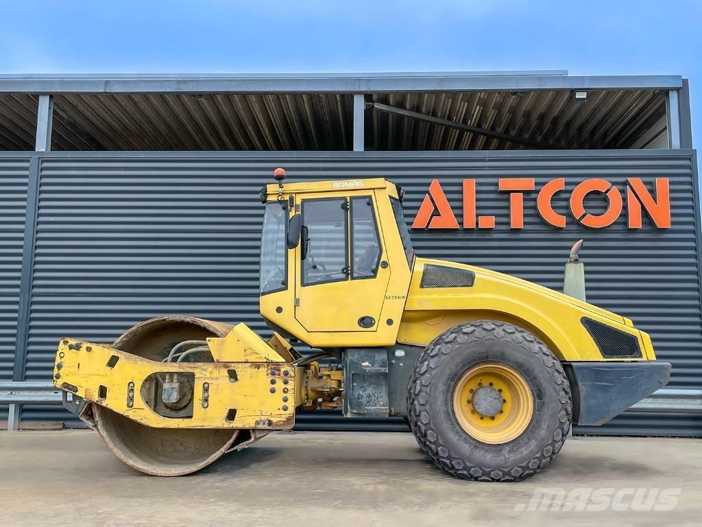 Bomag BW 213 DH-4 Valjci sa jednim bubnjem