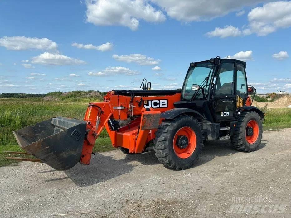 JCB 540-140 Teleskopski viljuškari
