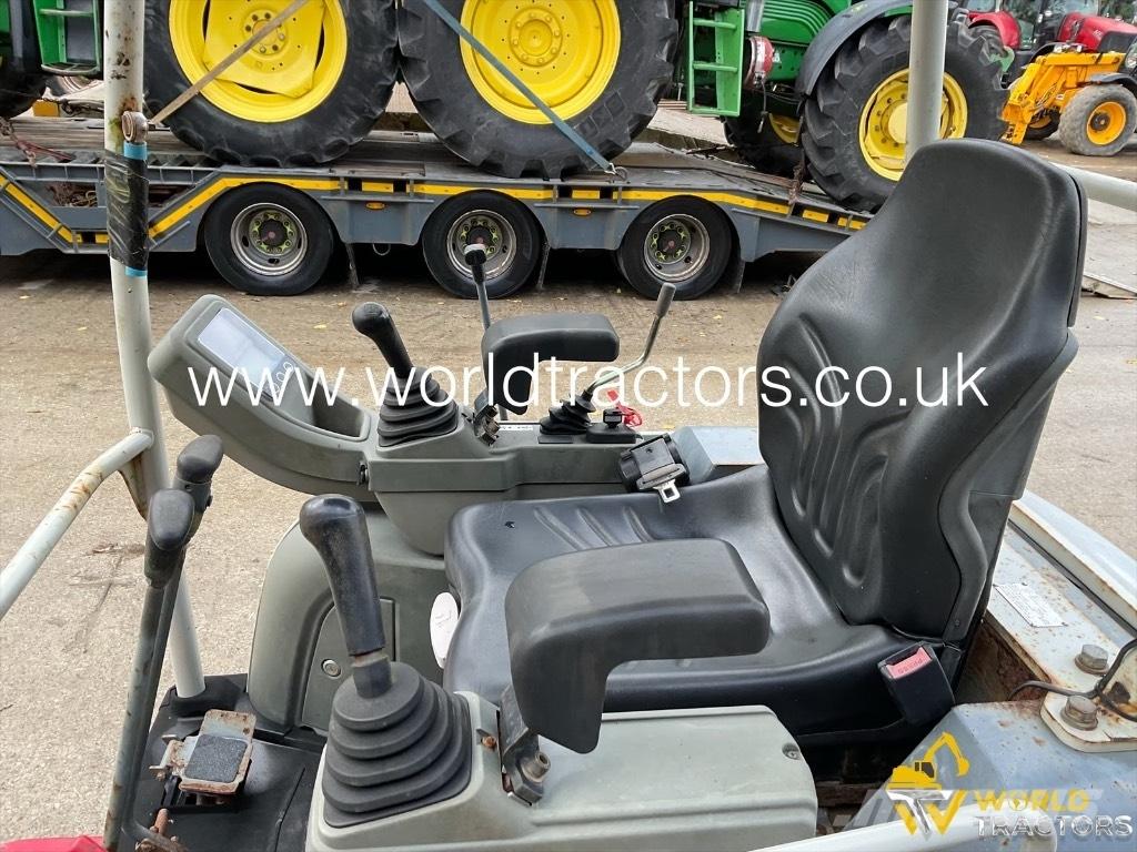 Takeuchi TB 216 Mini bageri < 7t