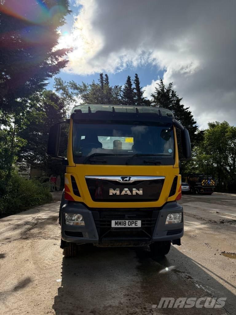 MAN TGS 35.420 Kiperi kamioni