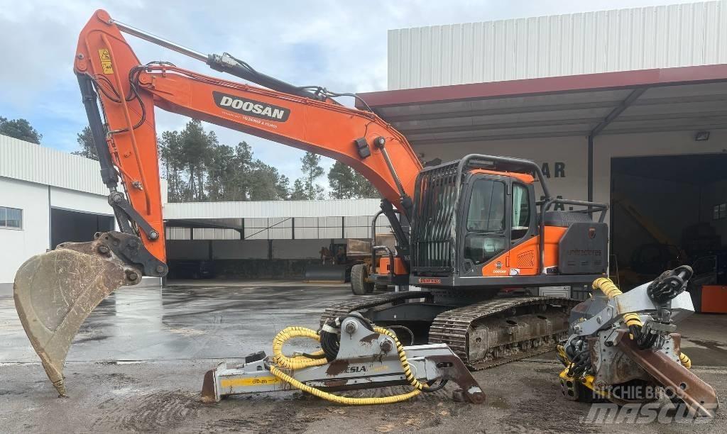 Doosan DX 235 Bageri