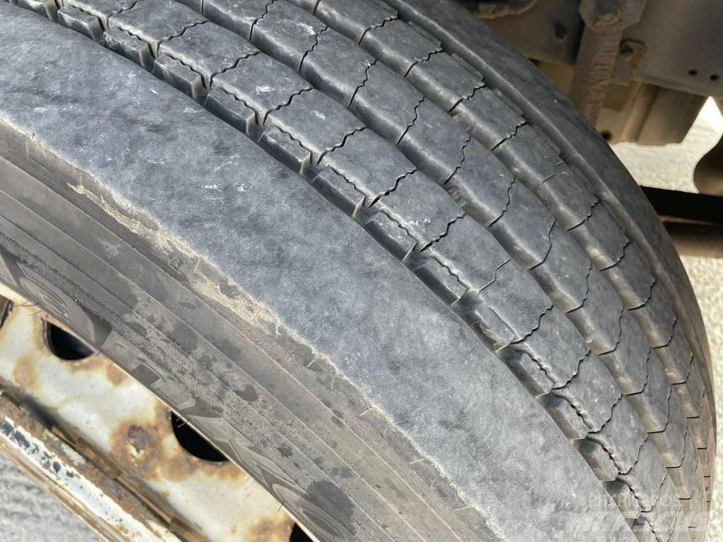 DAF CF330 Kamioni sa otvorenim sandukom