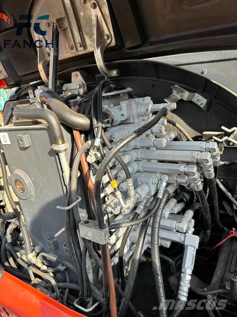 Kubota KX 165 Bageri guseničari