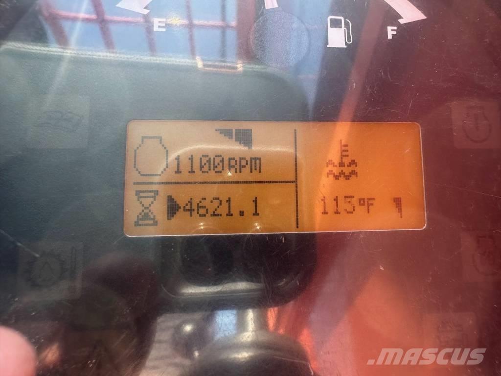 SkyTrak 10054 Teleskopski viljuškari