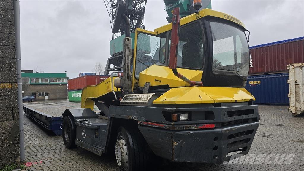 Terberg RT222 Terminalni tegljači